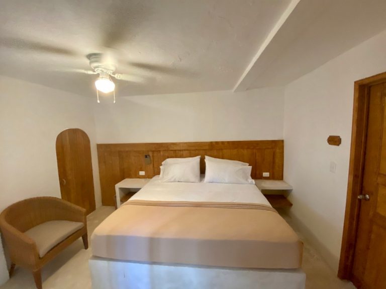 KING SUITE DELUXE (2)